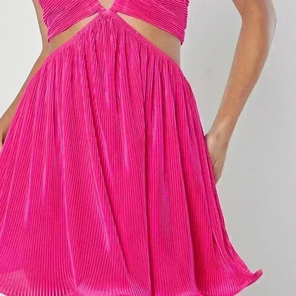 Hot Pink Sexy Women's Plisse Tie Backless Halter Dress - Picture 3 of 8